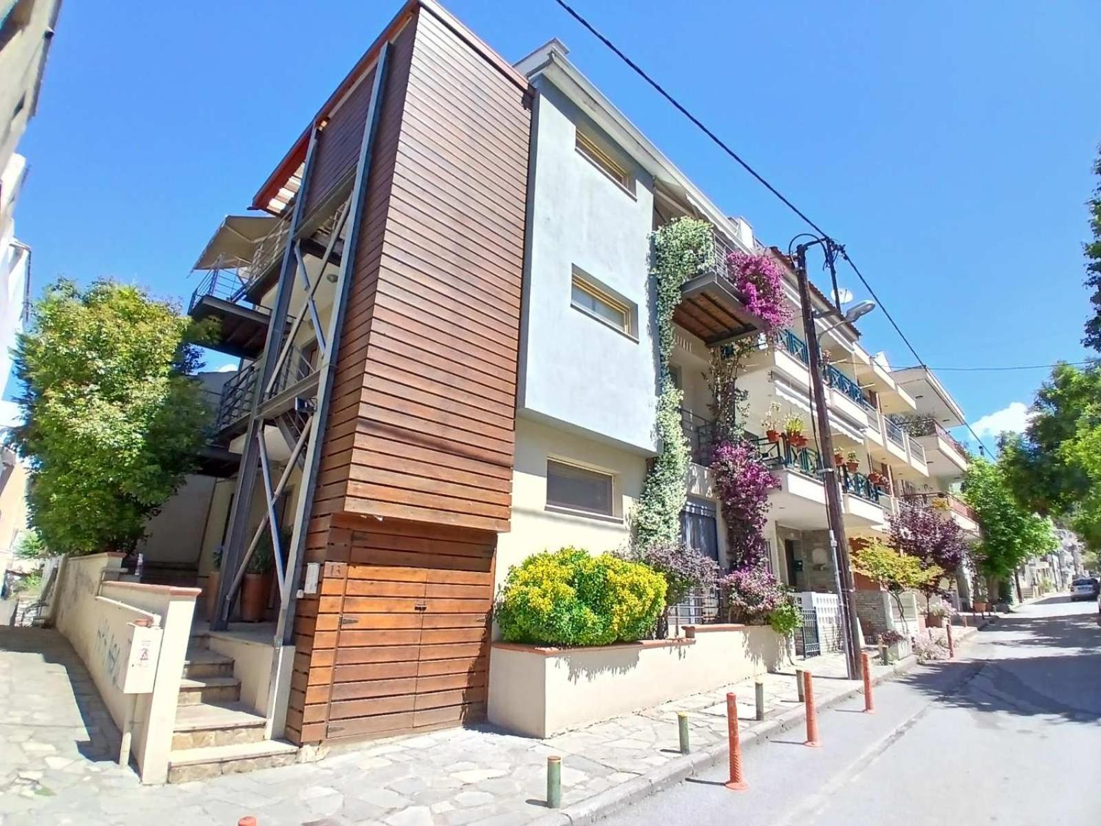 Quiet Urban Studio With Private Backyard Thessaloniki Exterior foto
